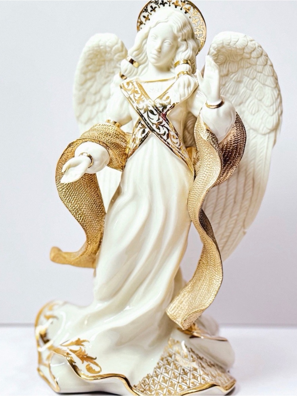 Lenox White and Gold Angel of Peace Ceramic Figurine Base